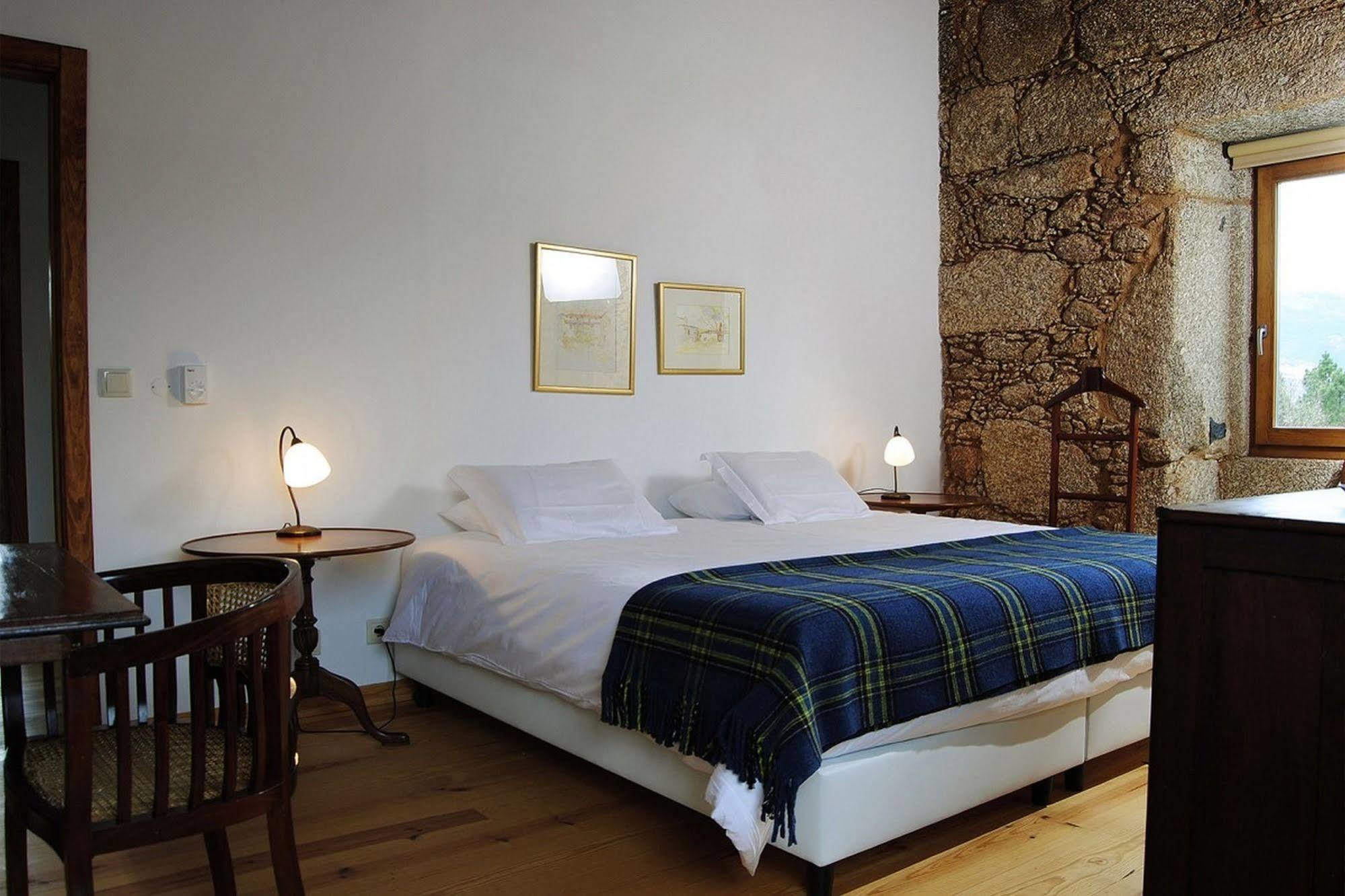 Quinta De Seves Guest House Covilha Luaran gambar