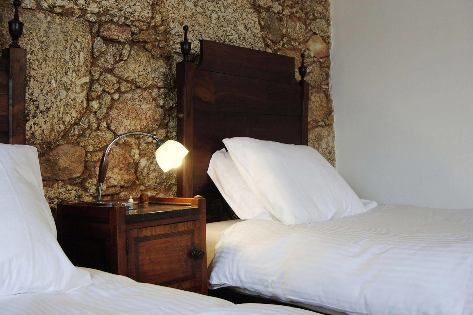 Quinta De Seves Guest House Covilha Luaran gambar